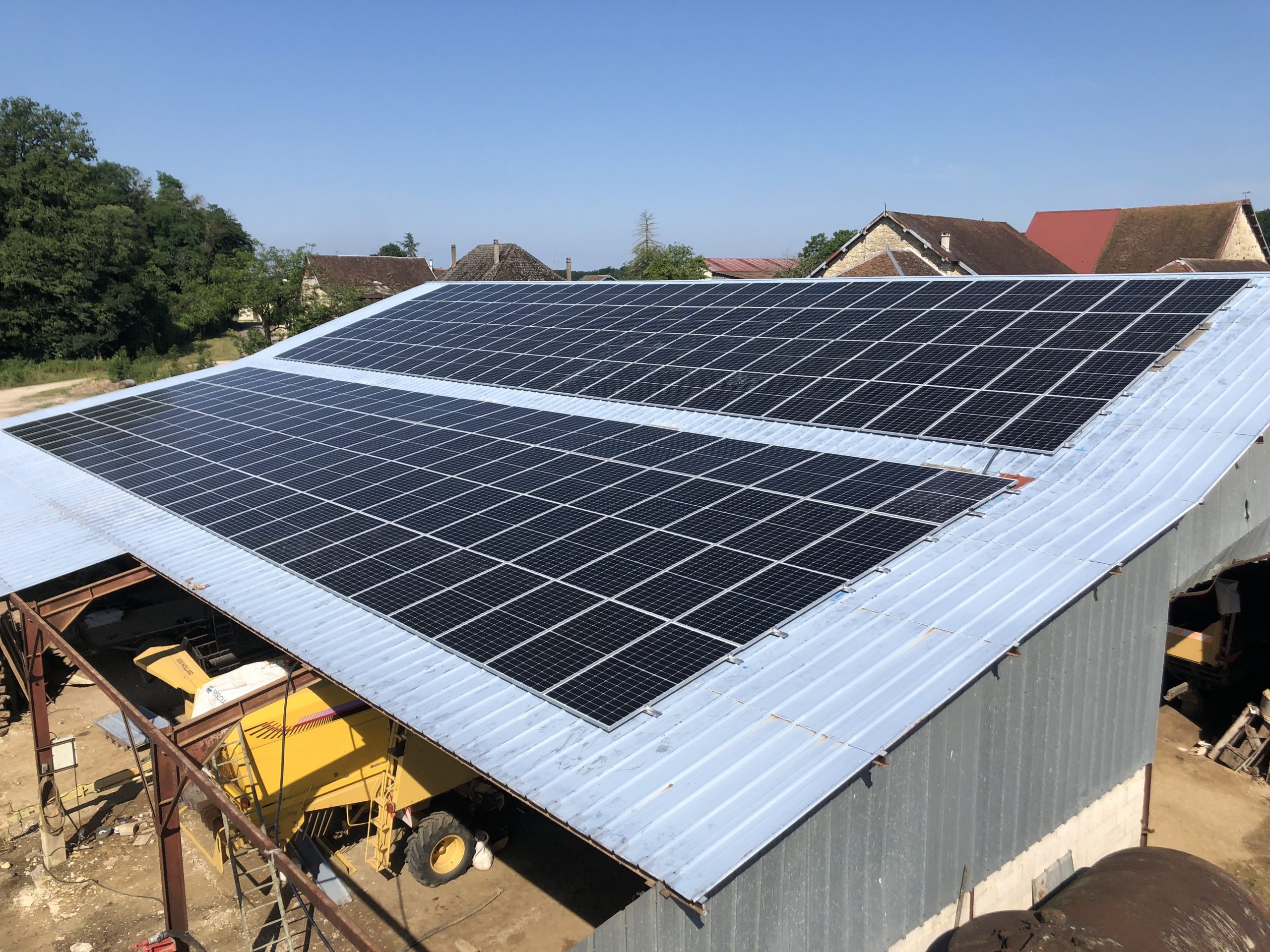 energies services france installation photovoltaique batiment agricole aube revente edf dualsun sma panneaux solaires