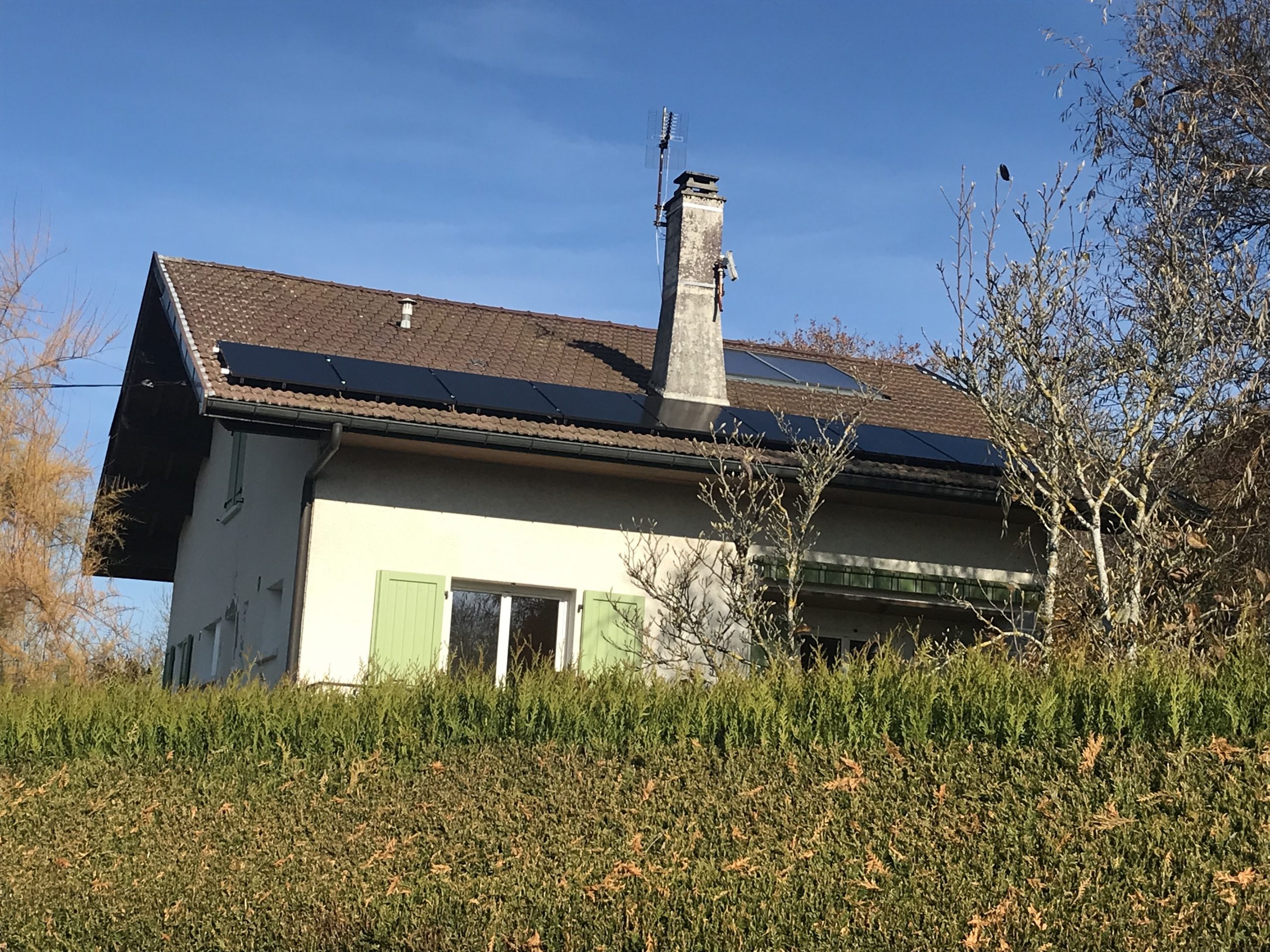 energies services france installation solaire photovoltaique autoconsommation haute savoie fillieres panneaux dualsun micro onduleurs enphase