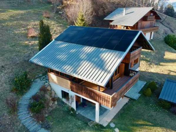 Energies services france installation solaire photovoltaïque panneaux onduleurs Dualsun Enphase autoconsommation Haute Savoie Saint Gervais les Bains economie energie