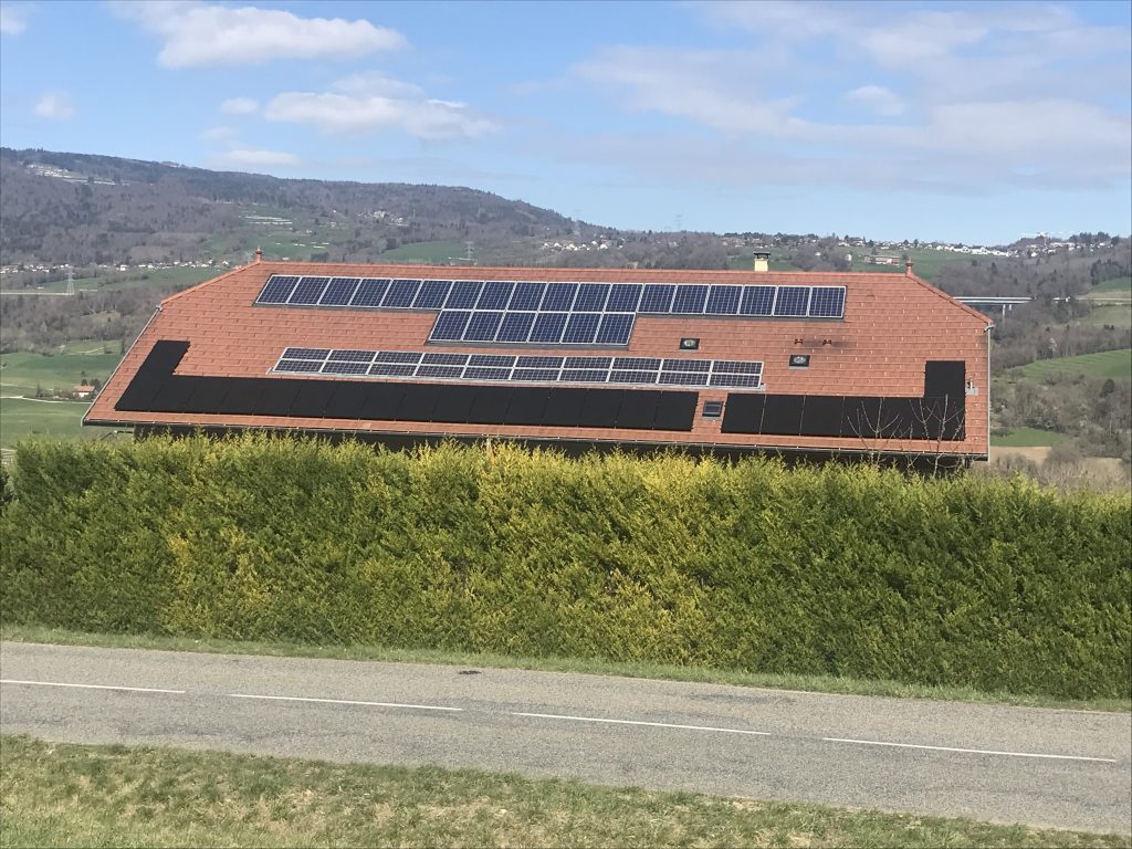 energies services france installation solaire photovoltaïque panneaux onduleurs batteries Dualsun Huawei autoconsommation Haute Savoie Cercier economie energie