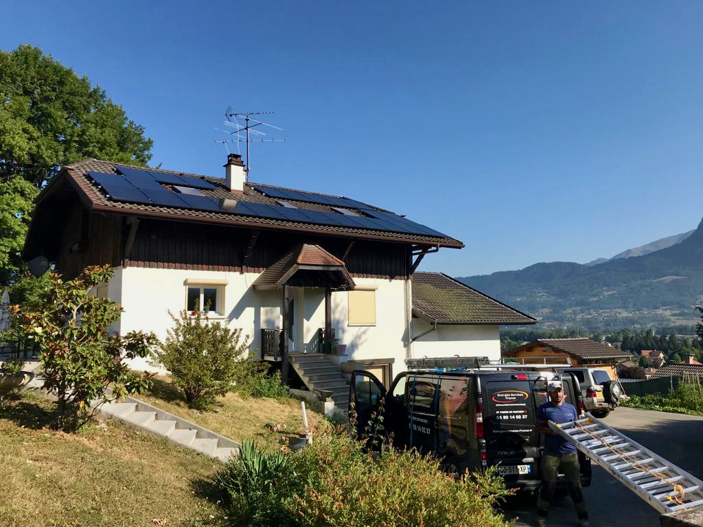 energies services France installation solaire photovoltaïque panneaux onduleurs Francilienne Enphase autoconsommation Haute Savoie Scionzier economie energie