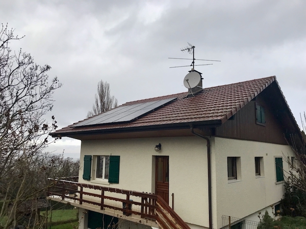 energies services France installation solaire photovoltaïque panneaux onduleurs Dualsun Enphase autoconsommation Haute Savoie Saint Cergues economie energie
