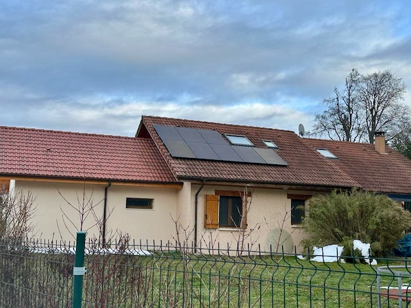 energies services France installation solaire photovoltaïque panneaux onduleurs Dualsun Enphase autoconsommation Haute Savoie Arbusigny economie energie