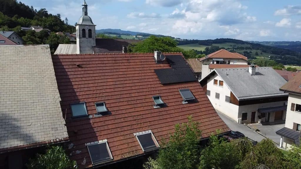 Installation photovoltaïques de 6 panneaux #dualsun #topcon de 500 watt chez un particulier à Allonzier-la-Caille en #hautesavoie